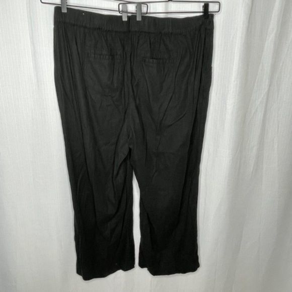Torrid Black Linen‎ Ankle Pants - Picture 2 of 3